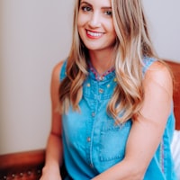 法国国家队训练场景 - 球员在进行传球练习